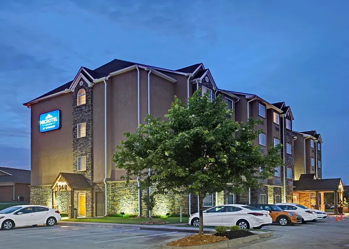 Cheap hotel: Microtel Inn & Suites - Cartersville