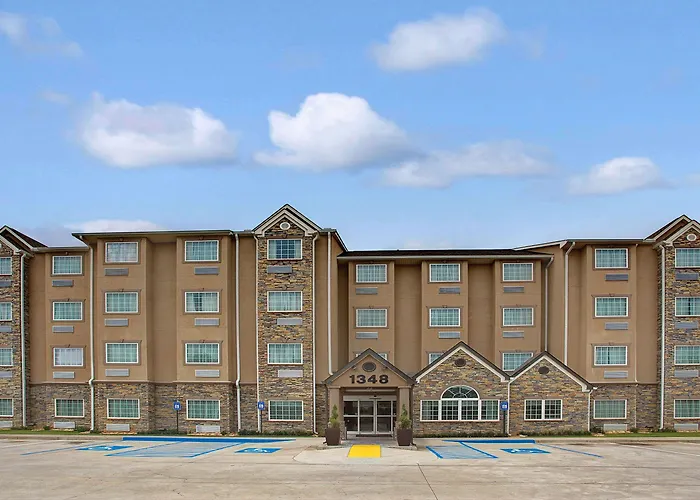 Cheap hotel: Microtel Inn & Suites - Cartersville